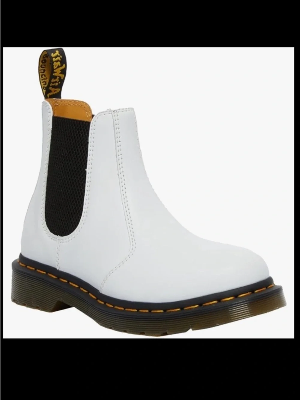 Dr. Martens 2976 Quad Platform Chelsea Boots in White Smooth Leather Size 7